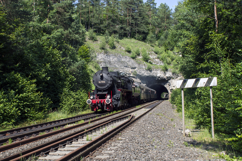 http://www.lokbahnhof-sonneberg.de/Fotos/Velden.jpg